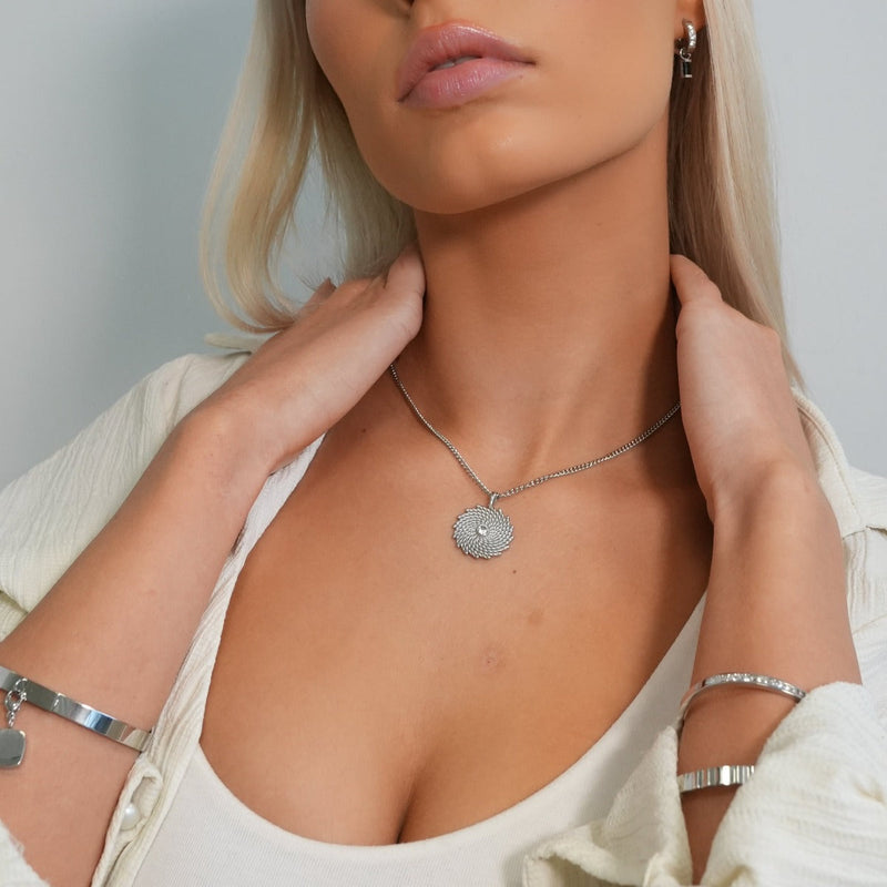 Albany Pendant Necklace - Silver