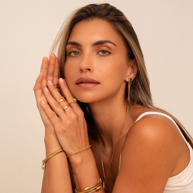 Emerald Cuban Dangle Earrings - Gold