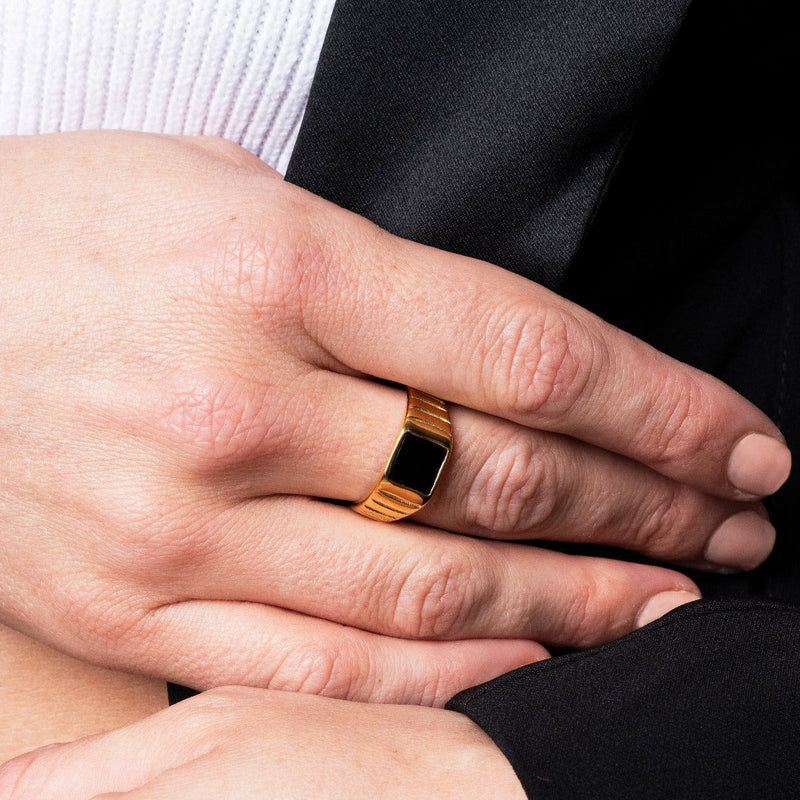 Noir Stone Ring - Gold