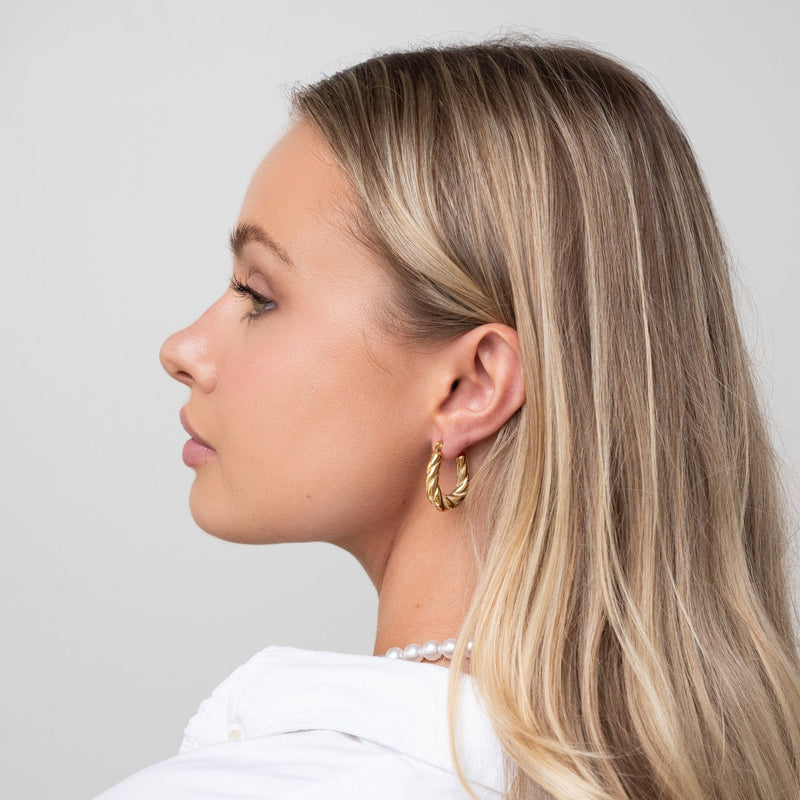 Ziyah Twist Hoop Earrings - Gold
