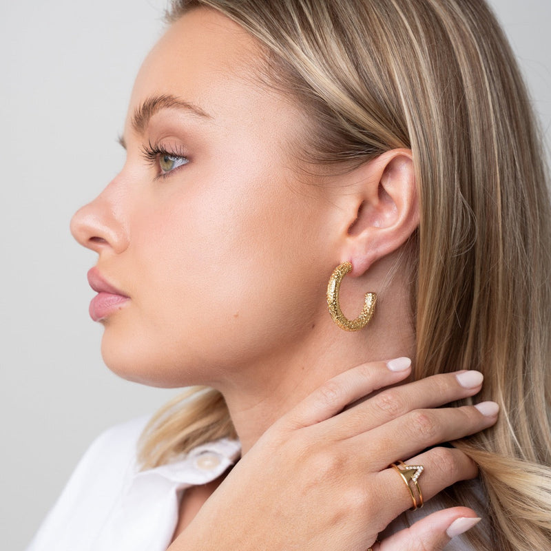 Rosa Hoop Earrings - Gold